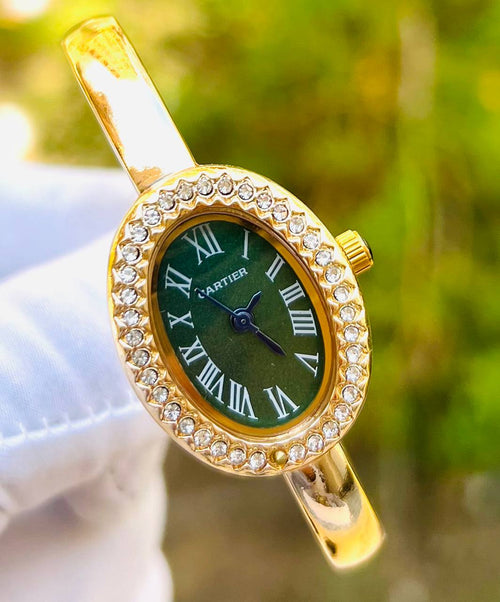 CARTIER WOMEN HIGH QUALITY WATCH.